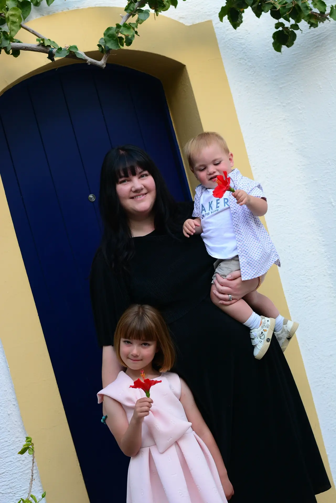 Stephanie, a qualified mobile hairdresser in Derby with over 15 years of experience